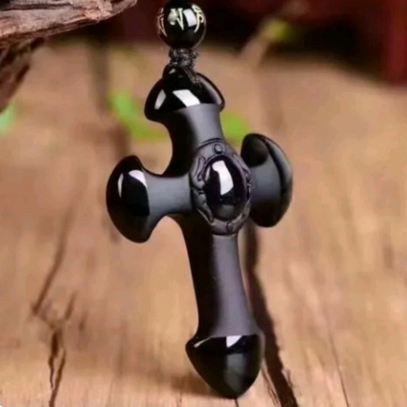 Natural crystal black obsidian cross necklace Amulet pendant with chain - Picture 5 of 10
